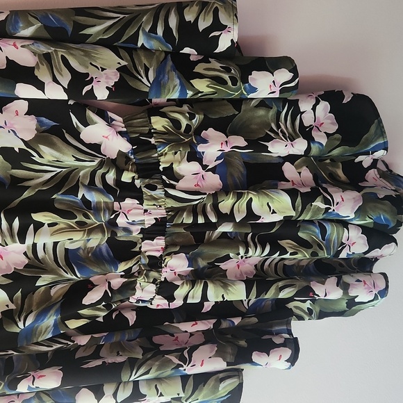 NWT Show Me Your Mumu Charleston Black Tropical Tie Front Long Sleeve Romper, XS - Picture 10 of 11